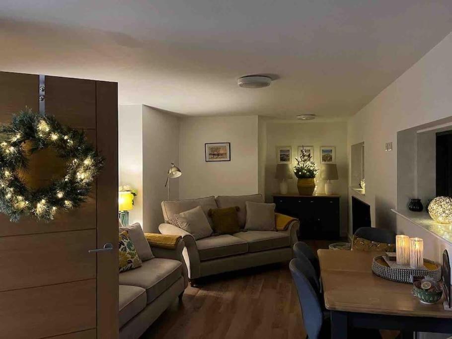 No5 At 53 - 2 Bed Apartment In Leek, Staffs Peak District Exterior foto