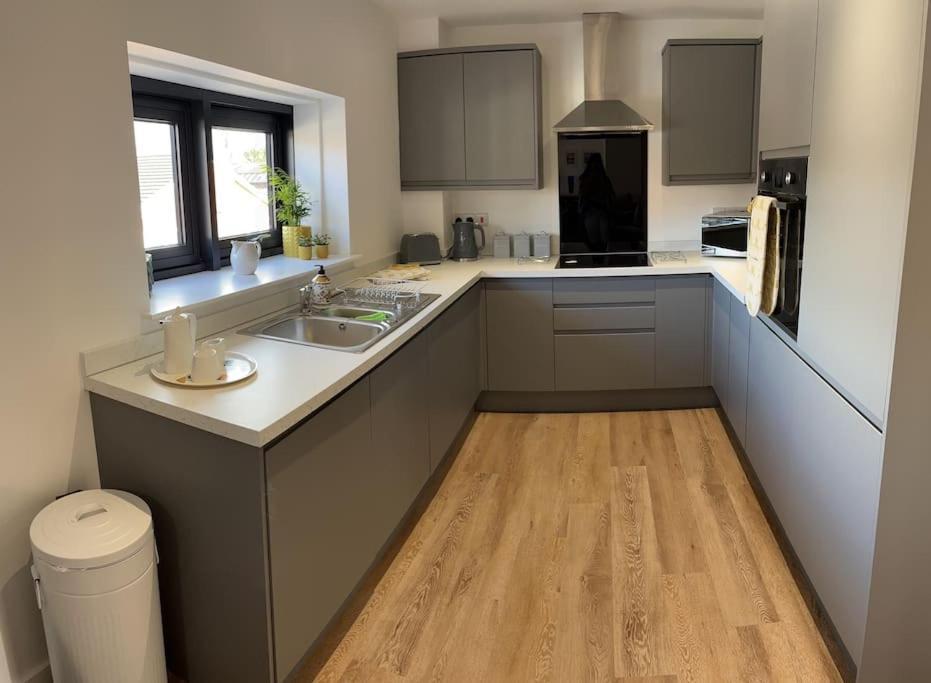 No5 At 53 - 2 Bed Apartment In Leek, Staffs Peak District Exterior foto